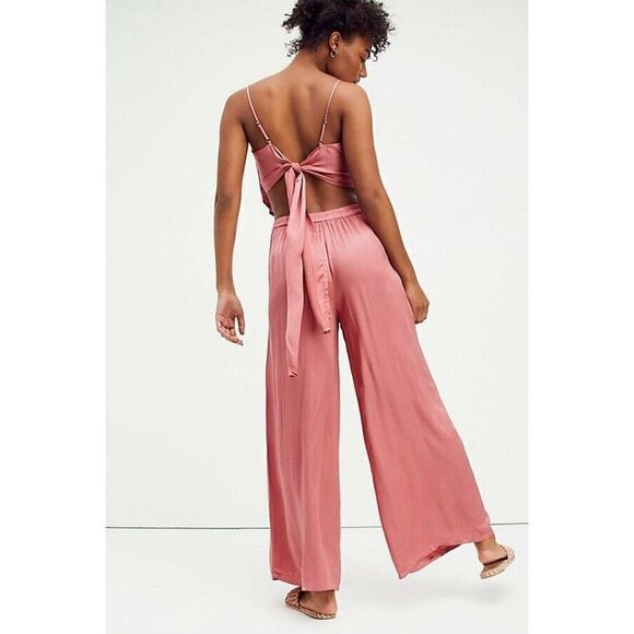 NEW FREE PEOPLE X YFB Sz M LOVE LIKE THIS SILKY PANT SET CROP TOP WIDE LEG BLACK - Picture 3 of 3